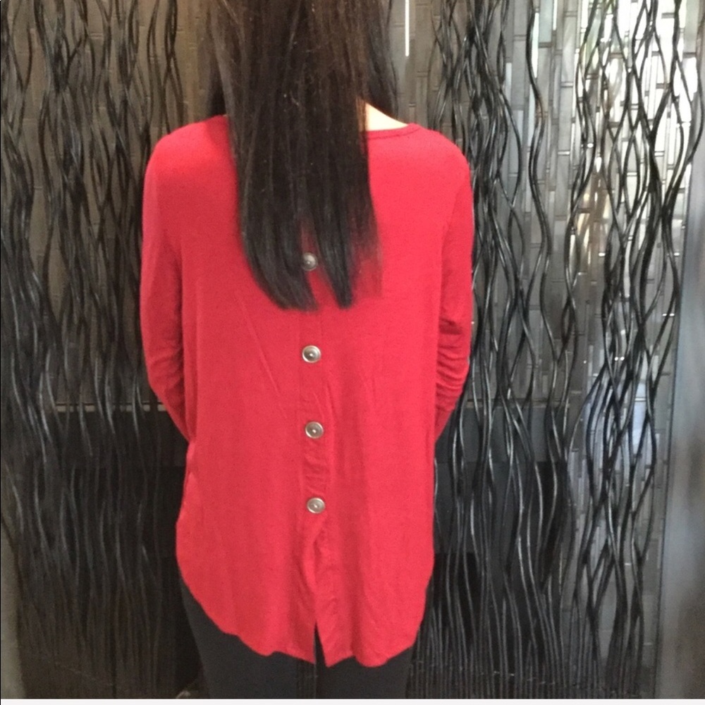 1 Small Left😍 RED LONG SLEEVE BUTTON BACK BLOUSE - Picture 6 of 6